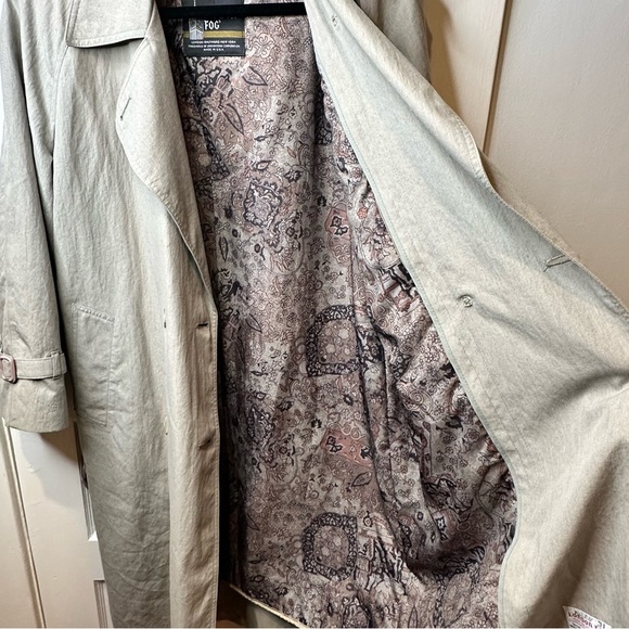LONDON FOG STONE COLOR WOMENS TRENCH W REMOVABLE THINSULATE LINED INTERIOR SZ 8P - Picture 5 of 9
